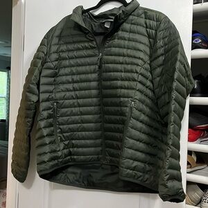 Women’s Eddie Bauer packable down jacket Size XXL